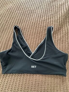 SET Active Black Sport Bralette with White Piping Airluxe